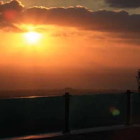 Nectarios - & Adults Only Apartment Fira (Santorini)