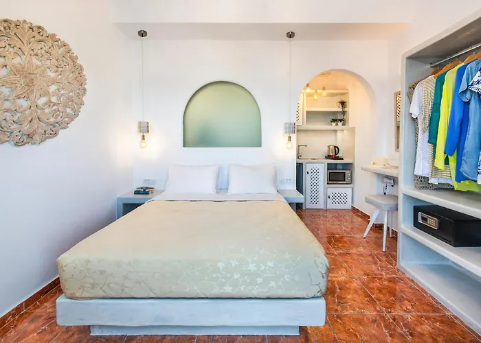 Nectarios - & Adults Only Fira (Santorini)